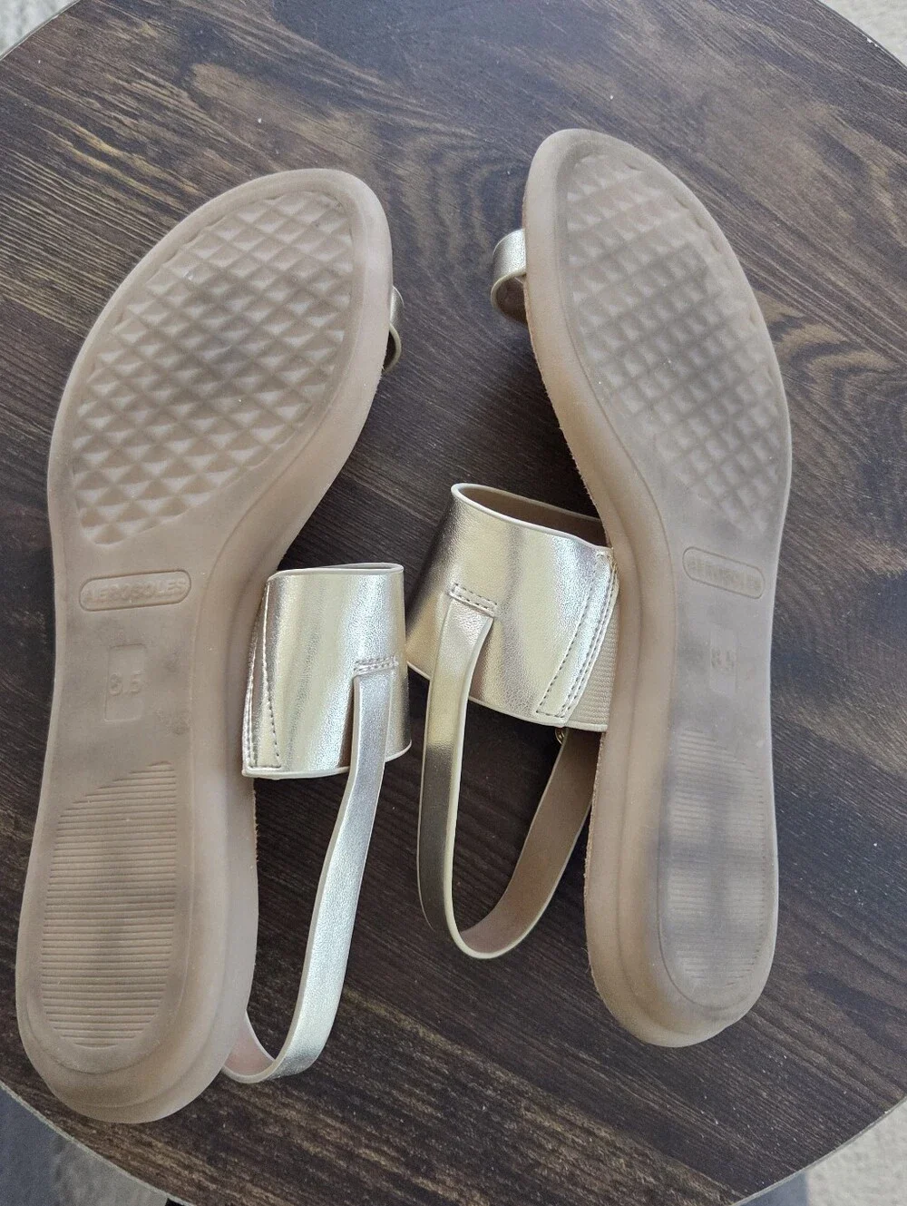 AEROSOLES Metallic/Pale Gold Toe-Ring Buckle Sandals - Picture 2 of 2